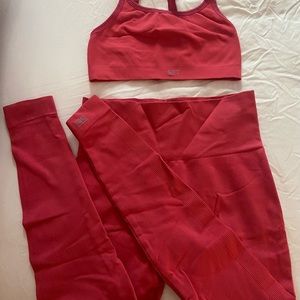 Berry Set Active Set